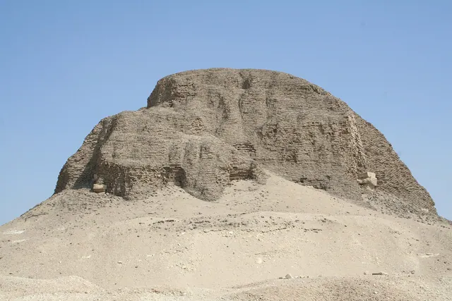 Lahunpyramiden vid Fayoum.